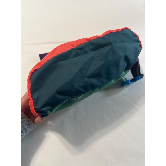 Like New Cotopaxi Red/Green/Black Del Dia belt bag 3L - Picture 6 of 9